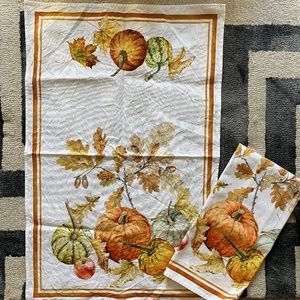 William Sonoma Fall tea towels Set of 2